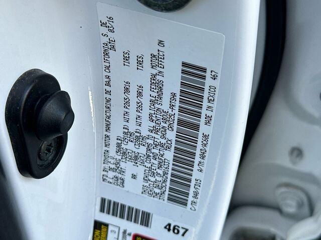 Used 2016 Toyota Tacoma TRD Off-Road w/ Towing Package RWD image 34