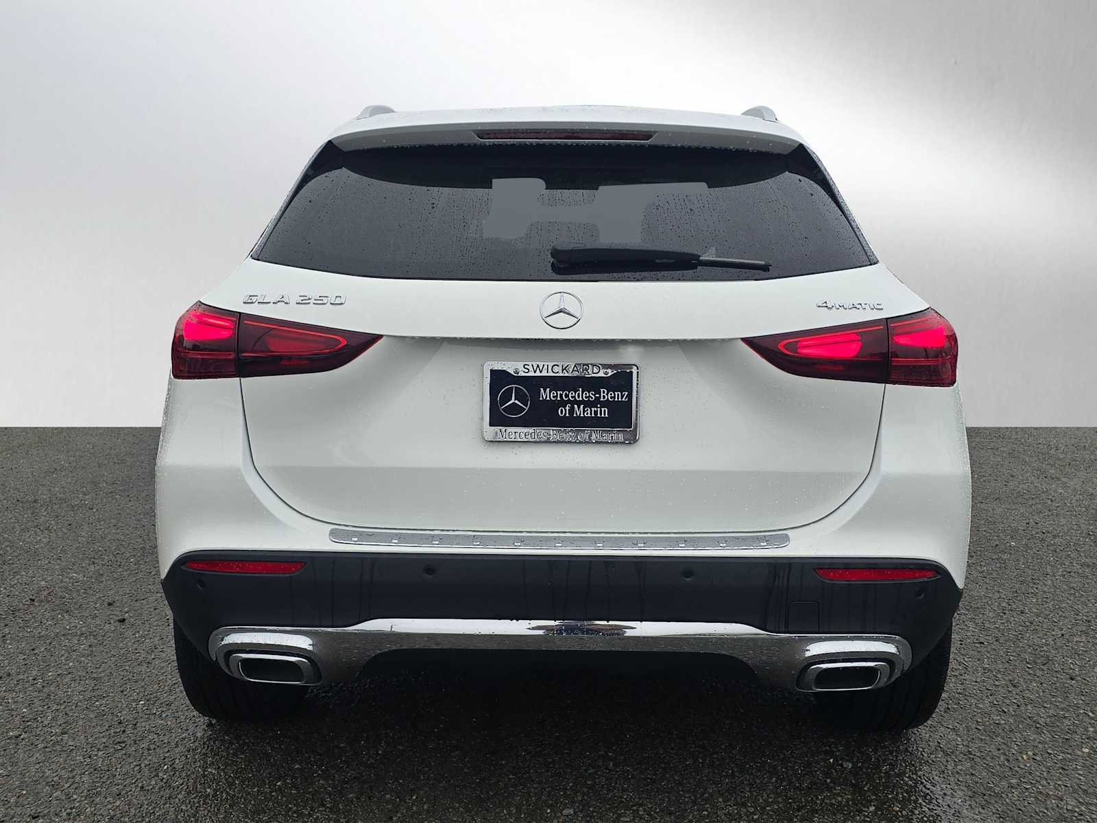 Used 2025 Mercedes-Benz GLA 250 4MATIC image 5