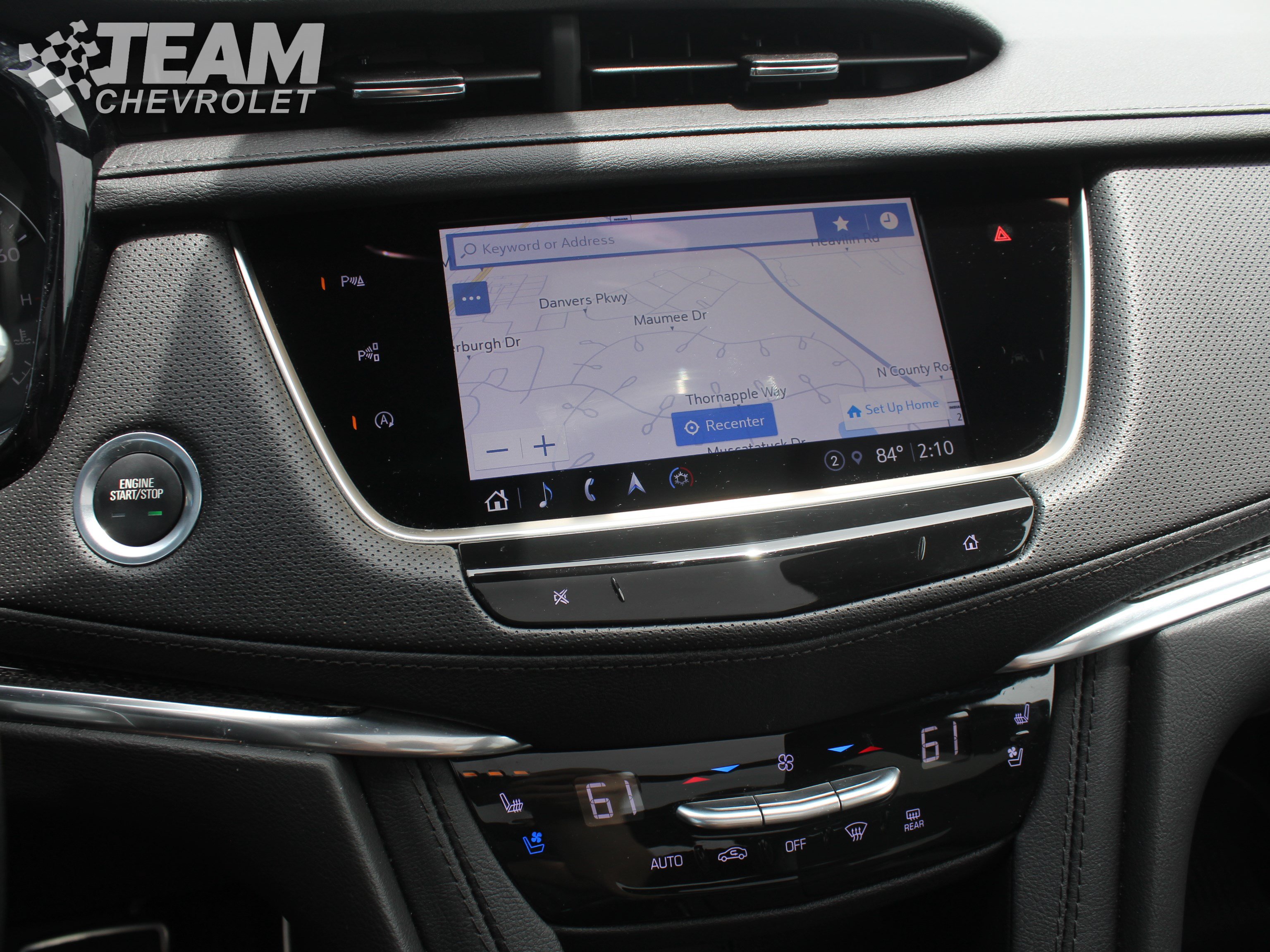 Used 2024 Cadillac XT5 Sportv w/ Technology Package AWD/4WD image 17