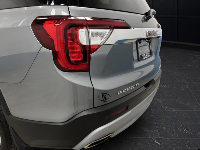 Used 2023 GMC Acadia SLE w/ Infotainment Package image 34