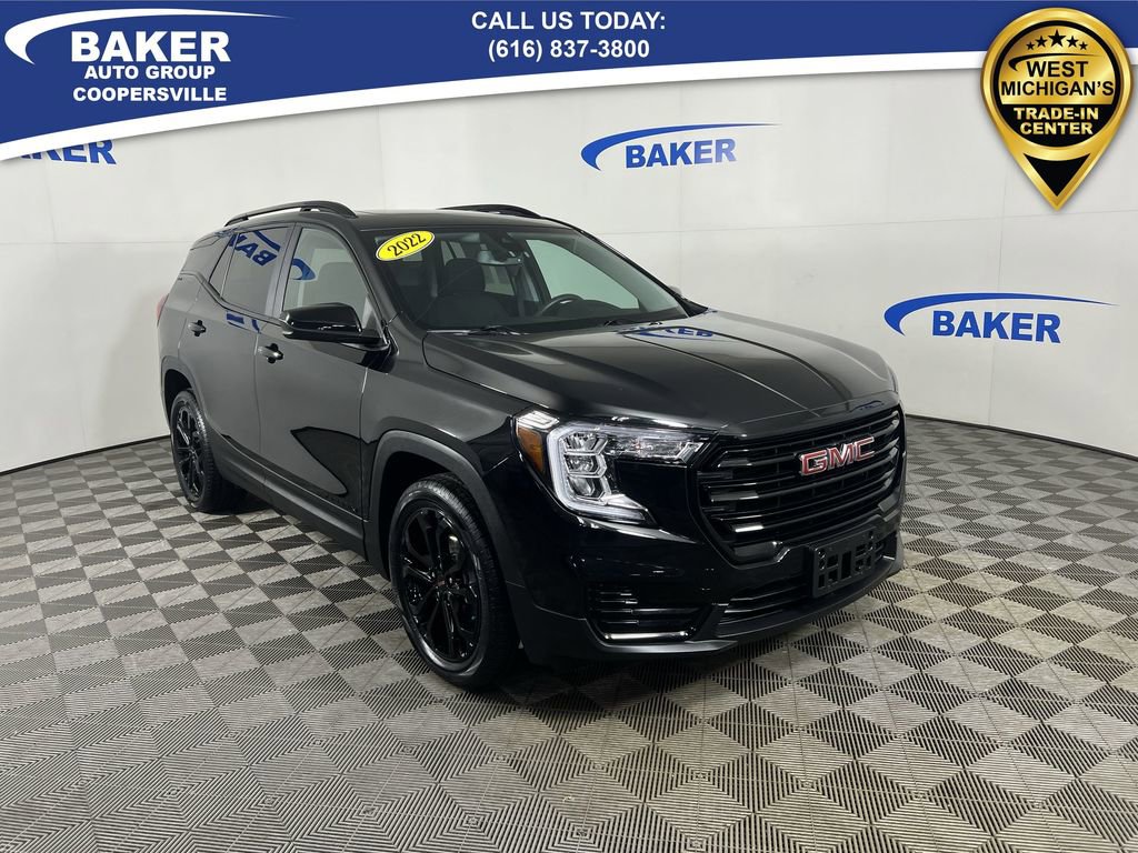 Used 2022 GMC Terrain SLE w/ Driver Convenience Package image 2