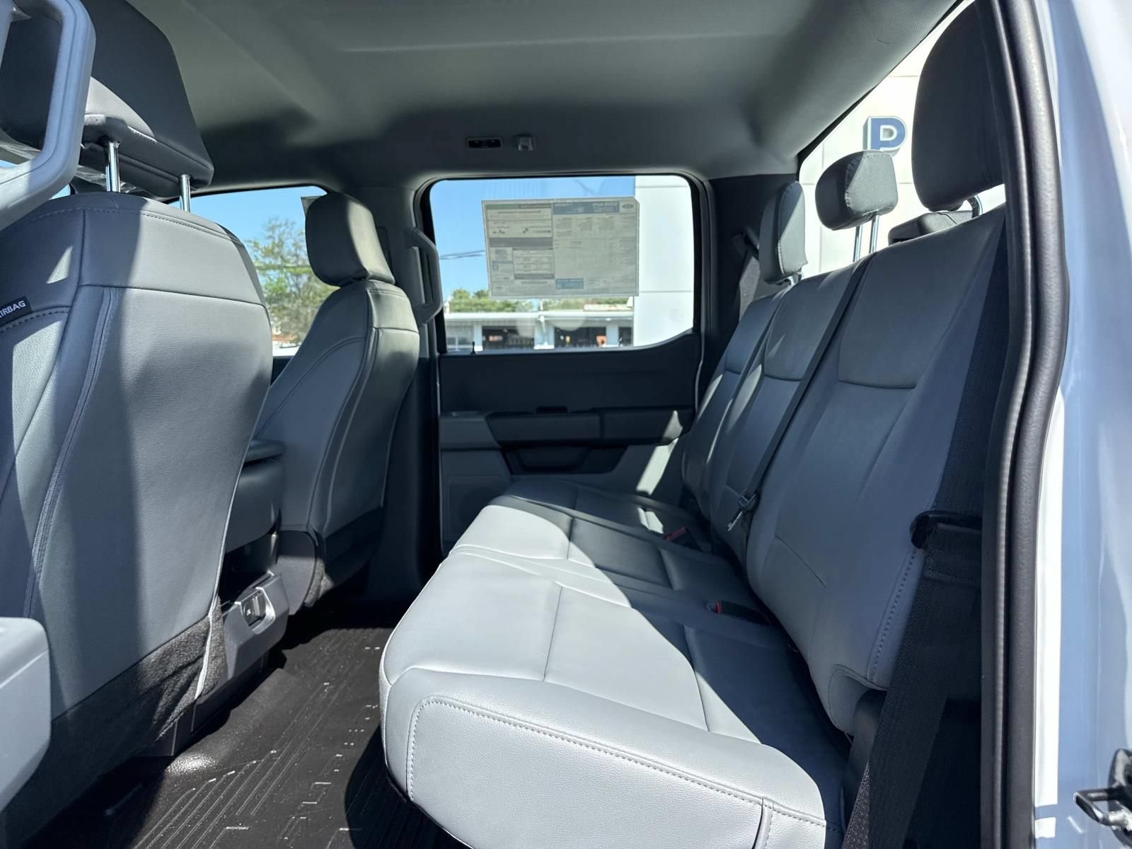 New 2026 Ford F250 XL w/ FX4 Off-Road Package AWD/4WD image 11