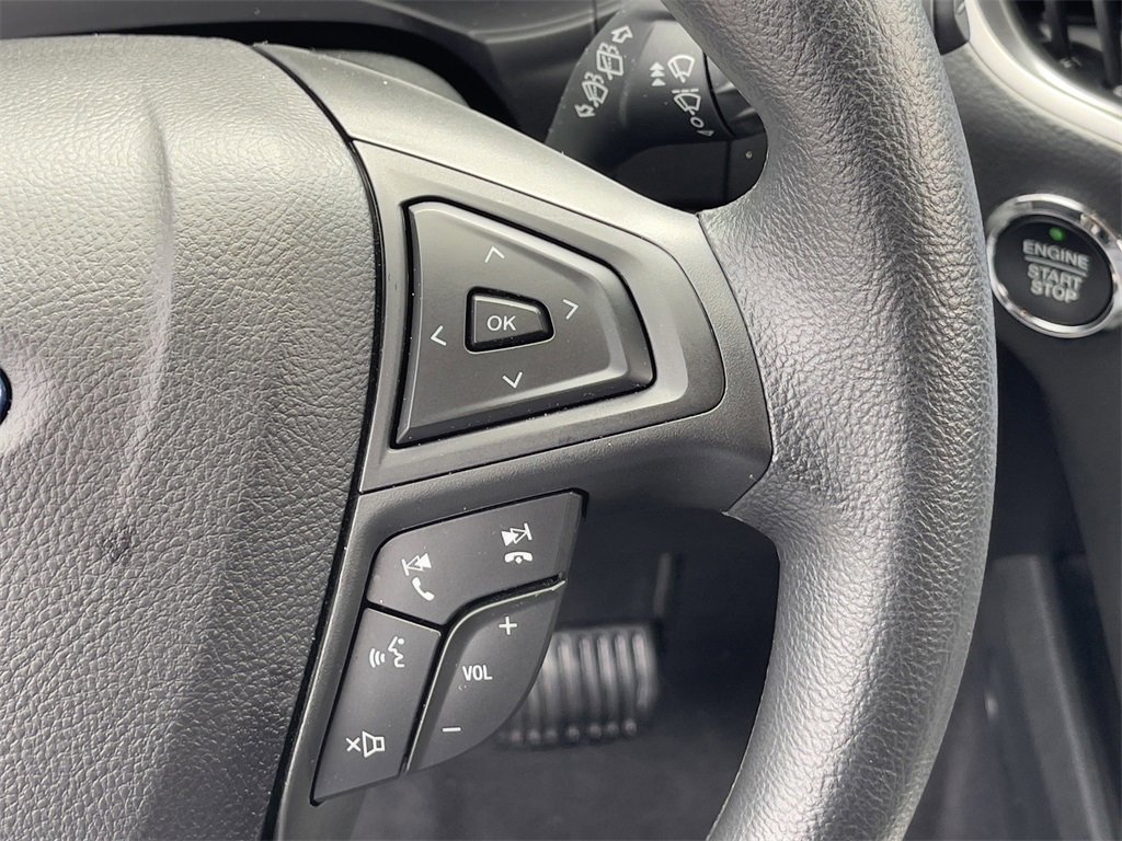 Used 2024 Ford Edge SE w/ Black Appearance Package image 20