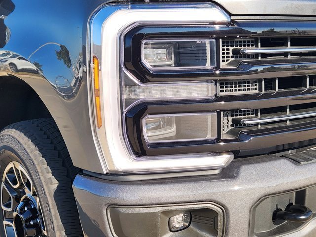 New 2026 Ford F250 Platinum AWD/4WD image 6