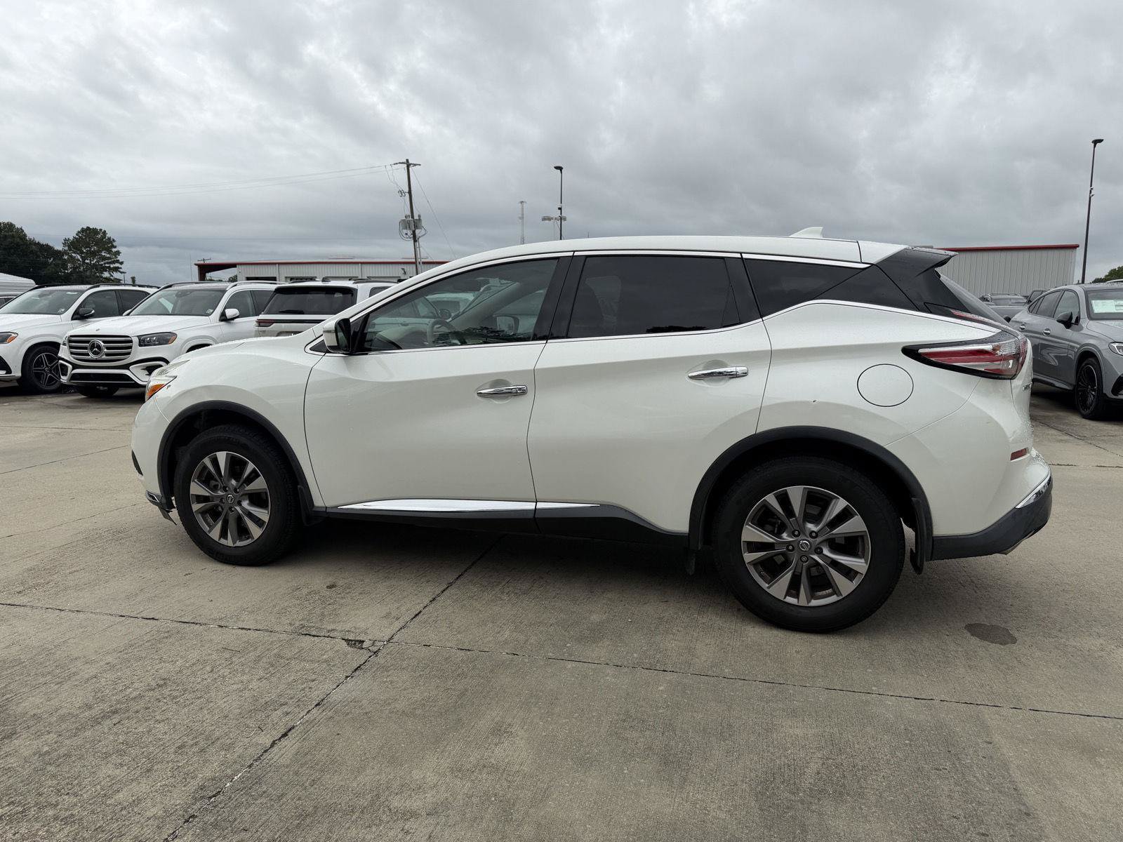 Used 2017 Nissan Murano S w/ Navigation Package FWD image 14