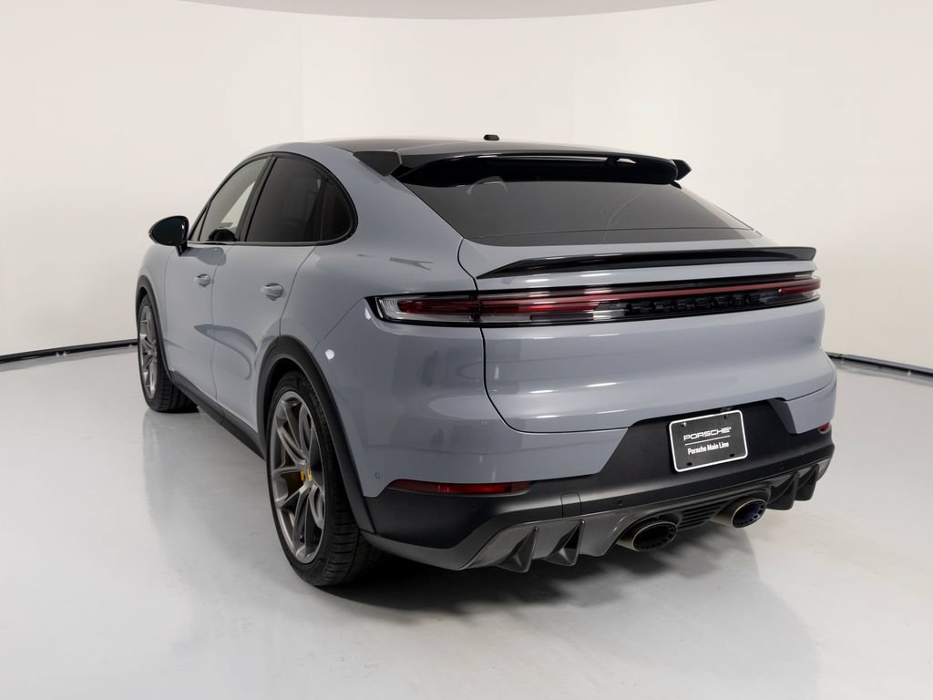 Certified 2024 Porsche Cayenne Turbo GT AWD/4WD image 9