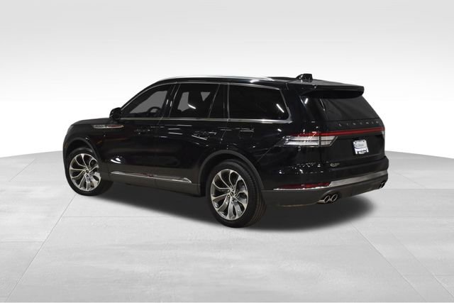 Used 2025 Lincoln Aviator Reserve image 7