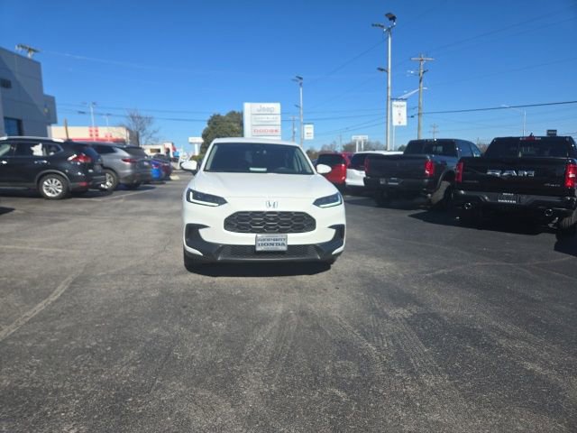 Used 2025 Honda HR-V LX image 2