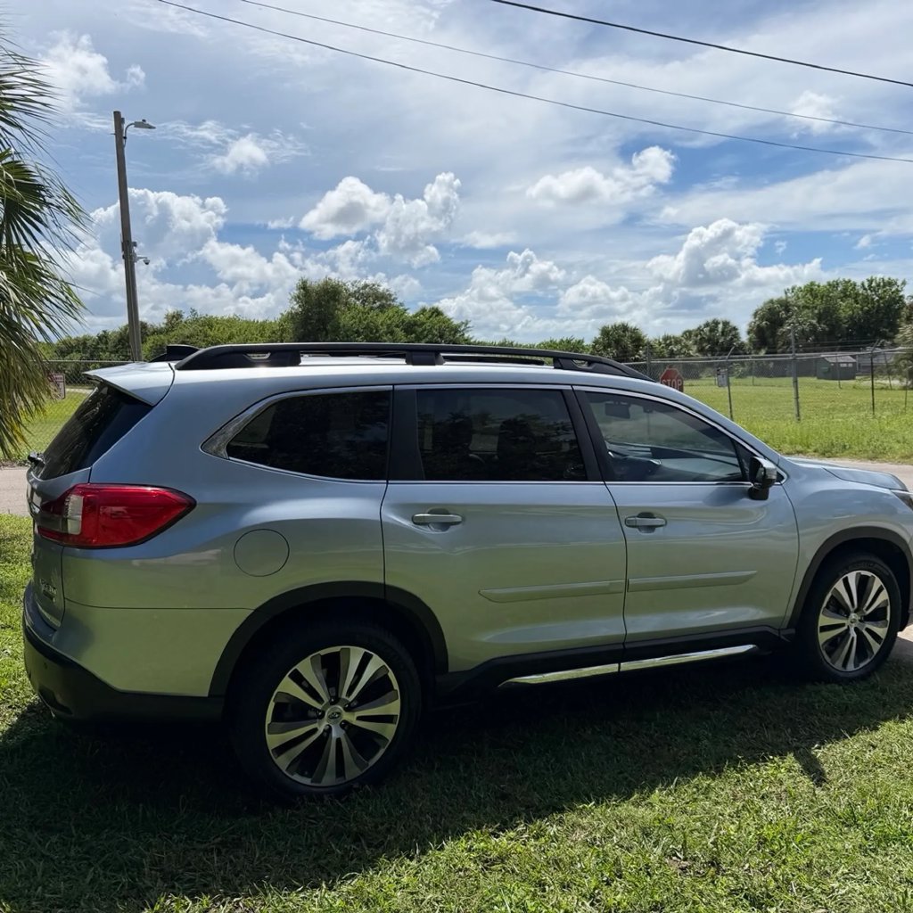 Used 2022 Subaru Ascent Limited w/ Technology Package AWD/4WD image 8