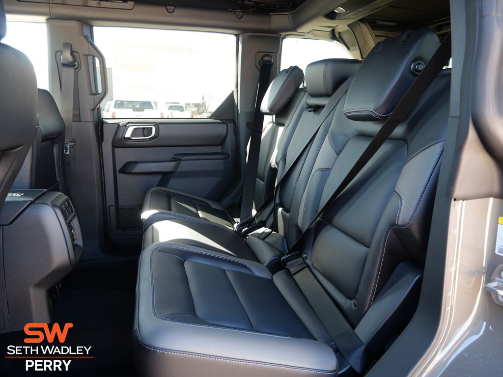 New 2026 Ford Bronco Outer Banks image 14