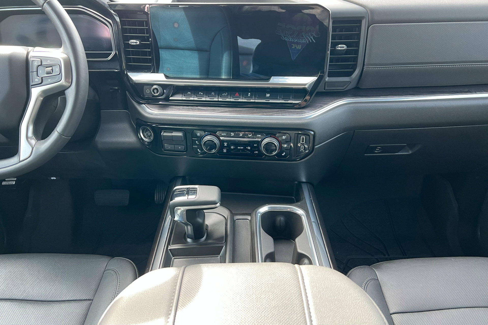 Certified 2023 Chevrolet Silverado 1500 LTZ w/ Technology Package image 14