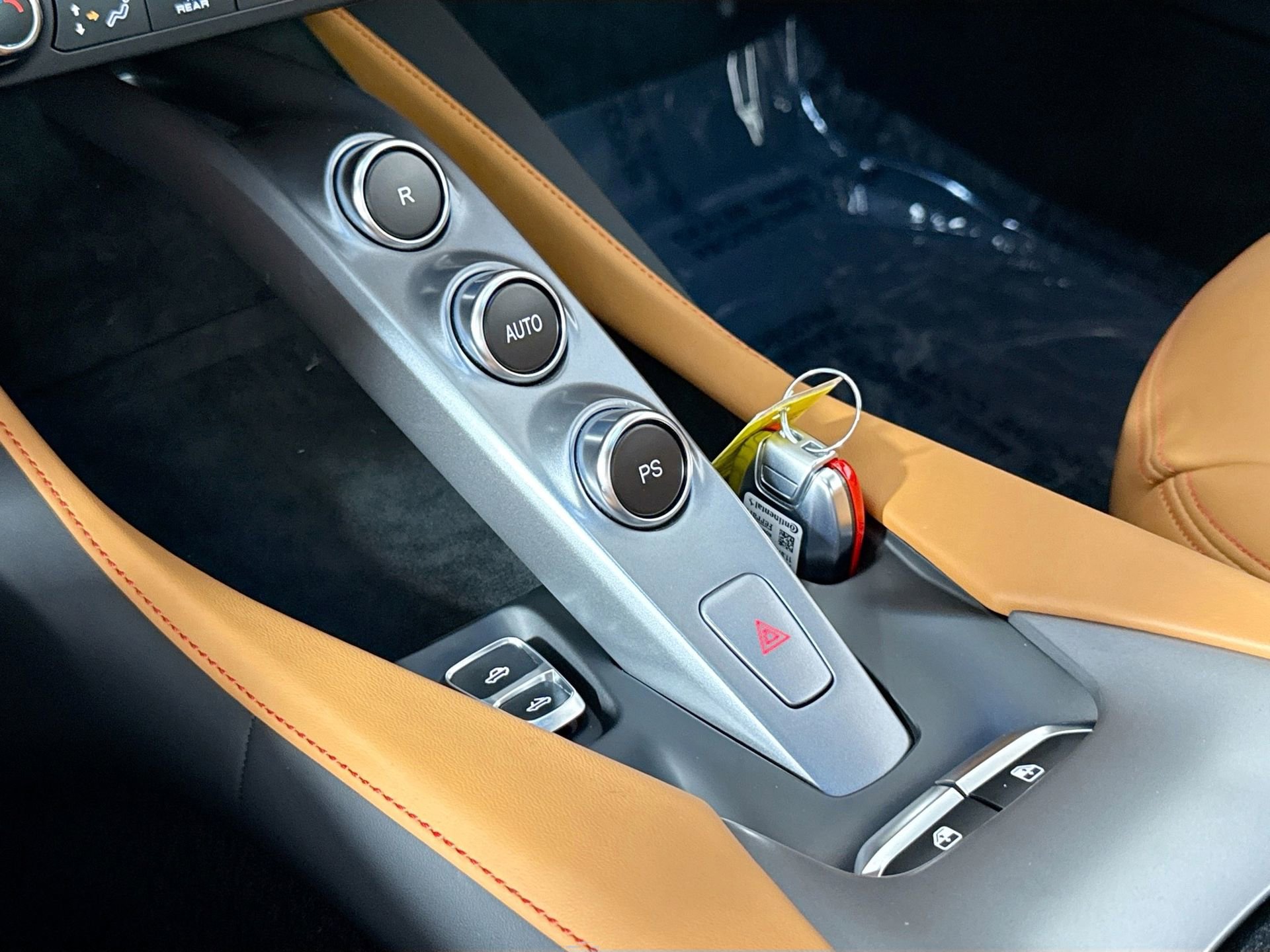 Certified 2022 Ferrari Portofino M image 15