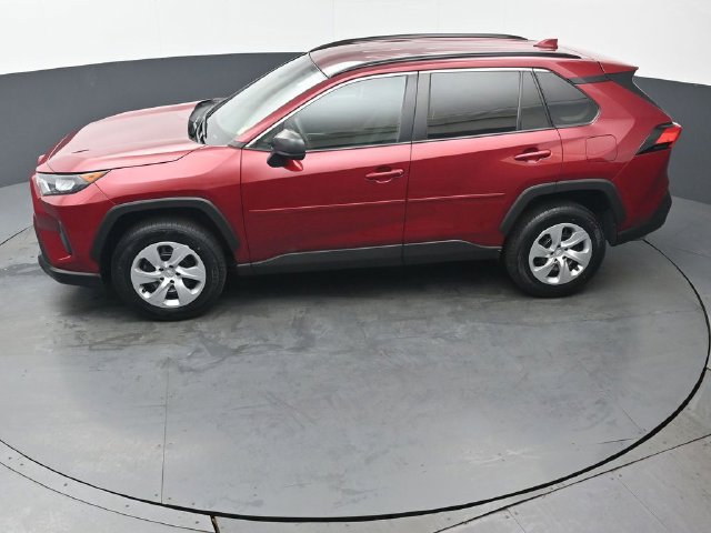 Certified 2021 Toyota RAV4 LE AWD/4WD image 34
