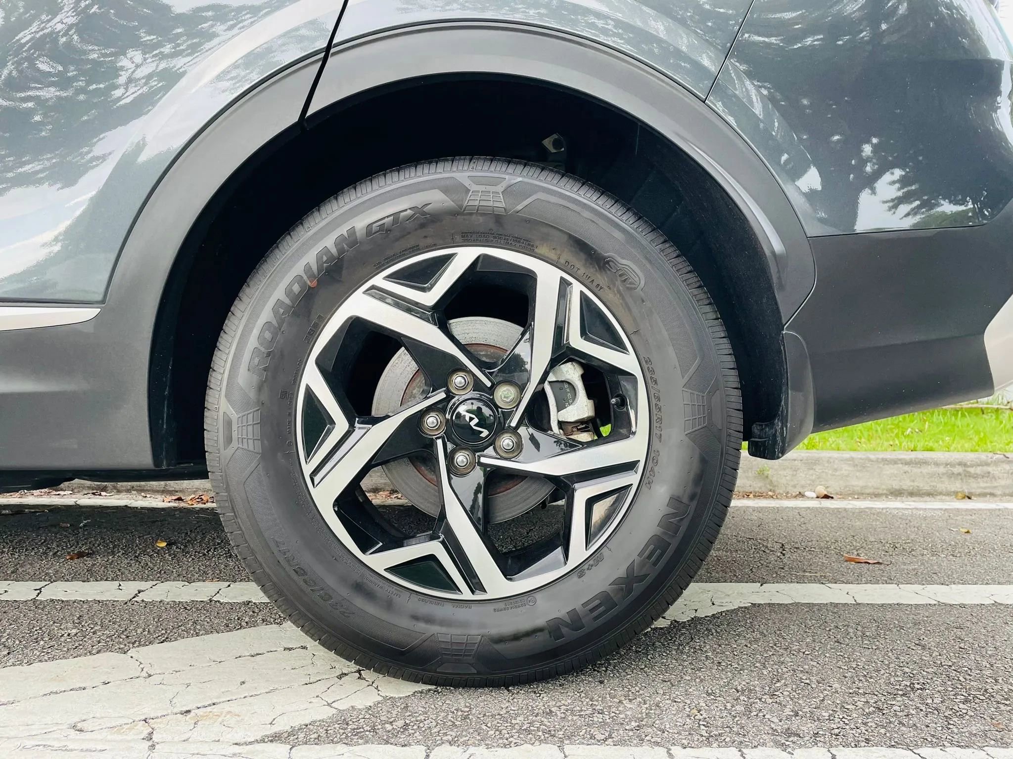 Used 2023 Kia Sportage LX image 15