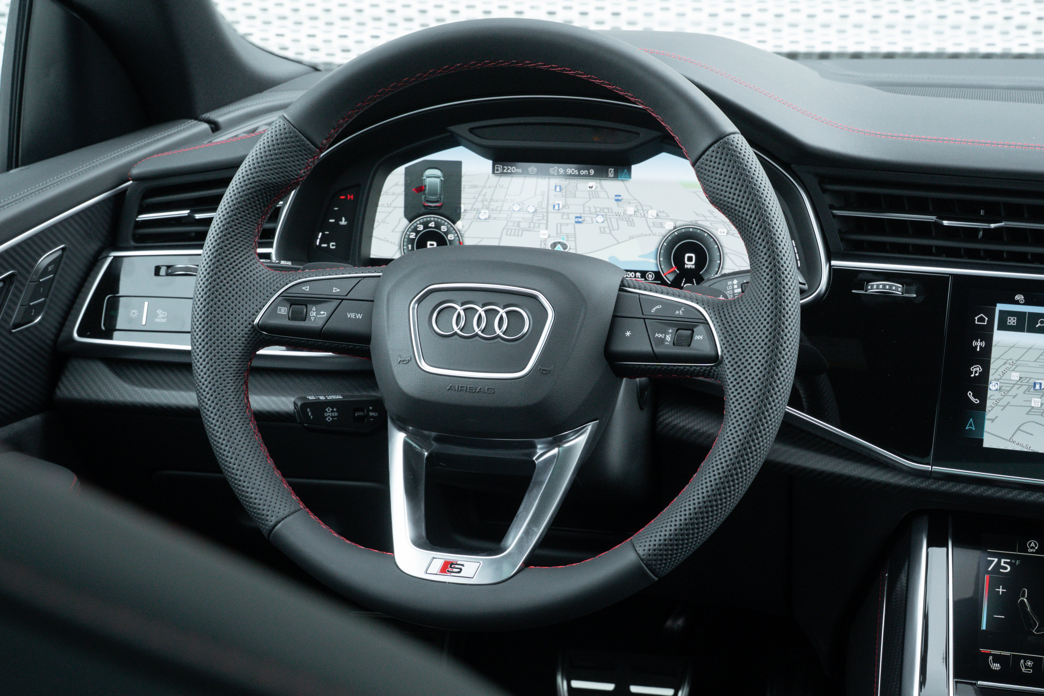 New 2026 Audi Q8 Prestige image 9