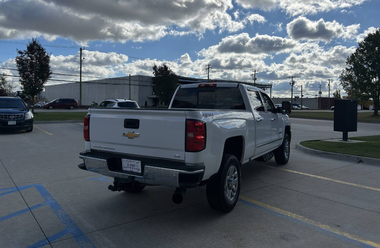 Used 2018 Chevrolet Silverado 2500 LTZ w/ Duramax Plus Package image 6