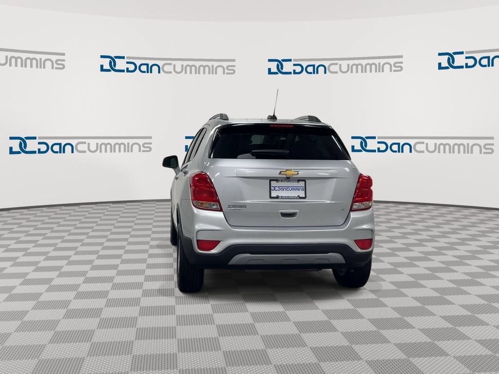 Used 2018 Chevrolet Trax LT w/ LT Convenience Package FWD image 7