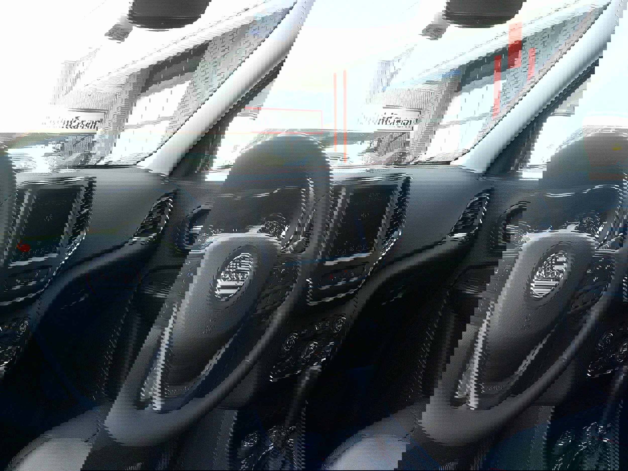 Used 2021 Jeep Cherokee Trailhawk w/ Premium Leather Package image 23