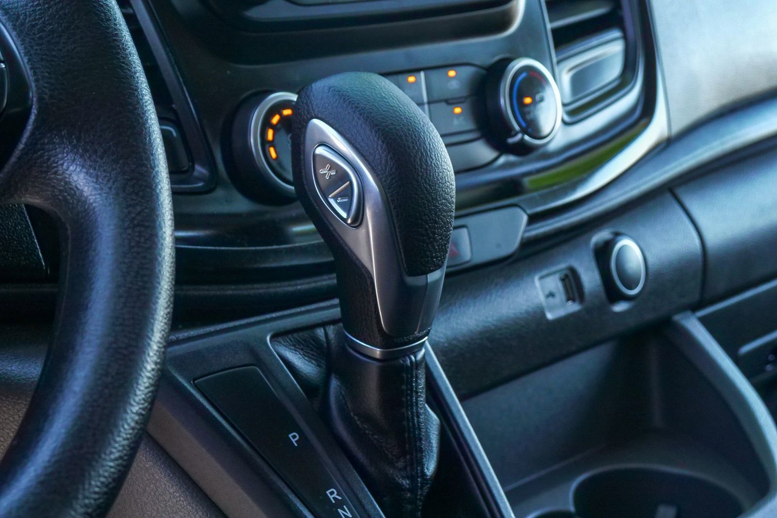 Used 2022 Ford Transit 350 XL image 19