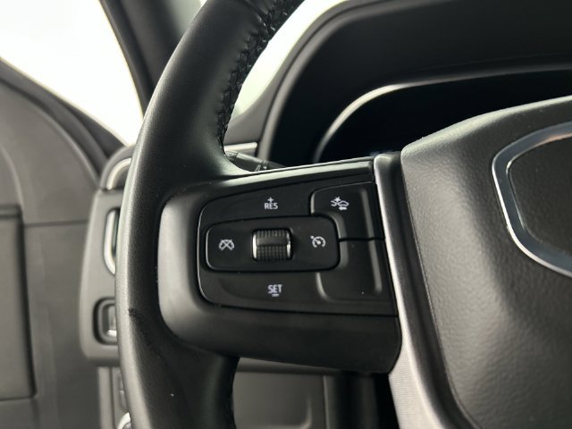 Used 2024 GMC Yukon XL SLT AWD/4WD image 12