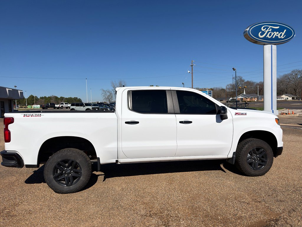 Used 2024 Chevrolet Silverado 1500 LT Trail Boss w/ Protection Package image 6