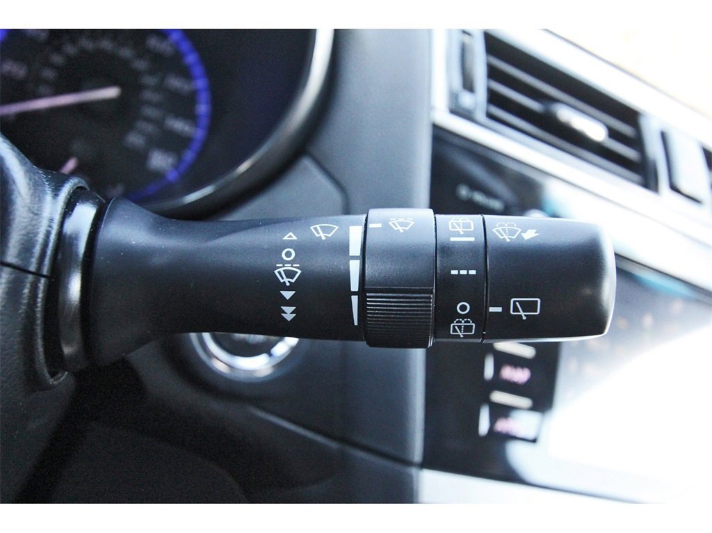 Used 2017 Subaru Outback 3.6R Touring w/ Popular Package #5A image 19