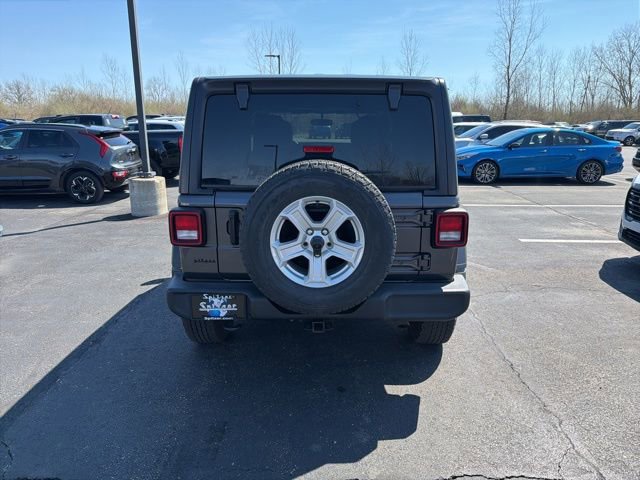Used 2021 Jeep Wrangler Unlimited Sport image 7