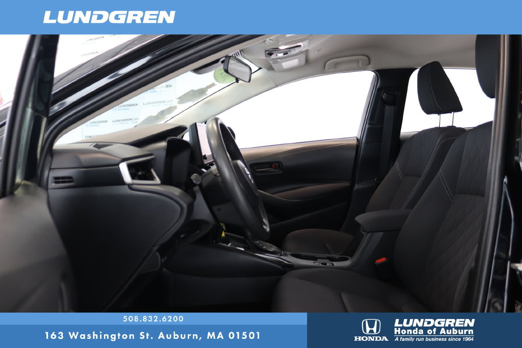 Used 2024 Toyota Corolla LE FWD image 9