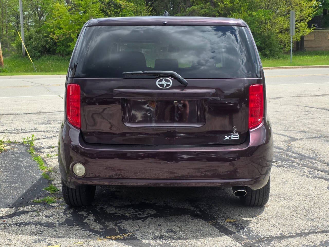 Used 2008 Scion xB FWD image 5