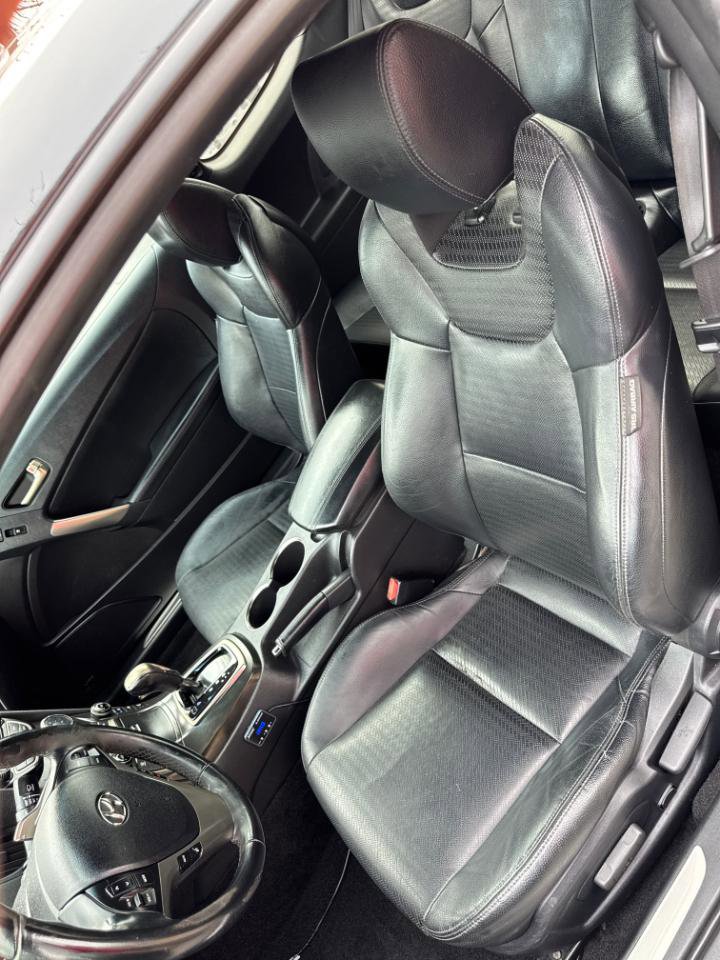 Used 2016 Hyundai Genesis Coupe 3.8 image 11