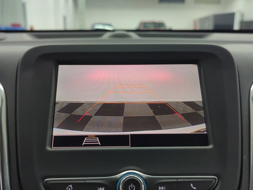 Used 2023 Chevrolet Equinox LT FWD image 18