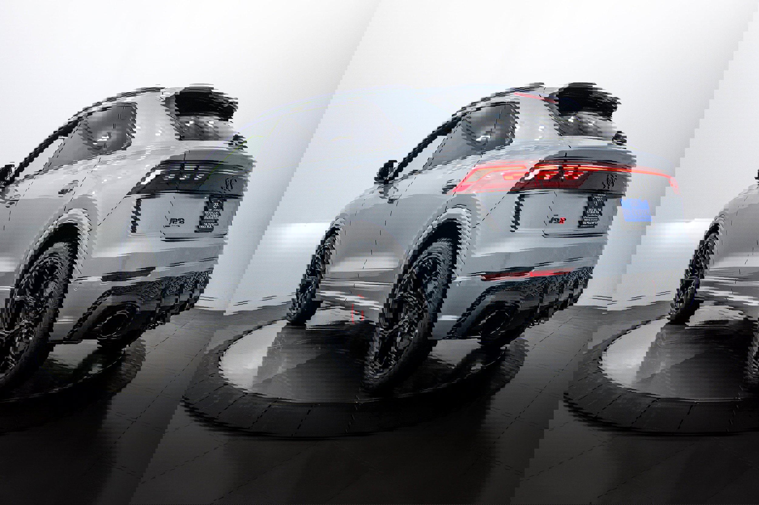 New 2026 Audi RS Q8 performance image 5