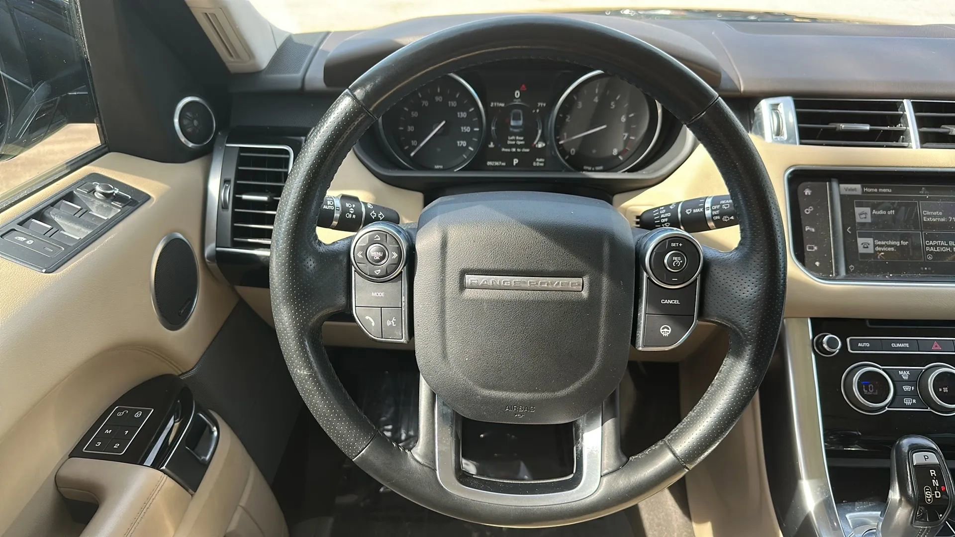 Used 2016 Land Rover Range Rover Sport HSE image 35