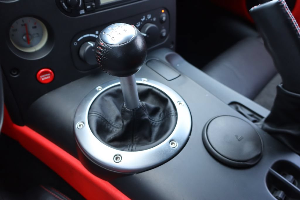 Used 2010 Dodge Viper SRT-10 w/ Protection Group RWD image 8