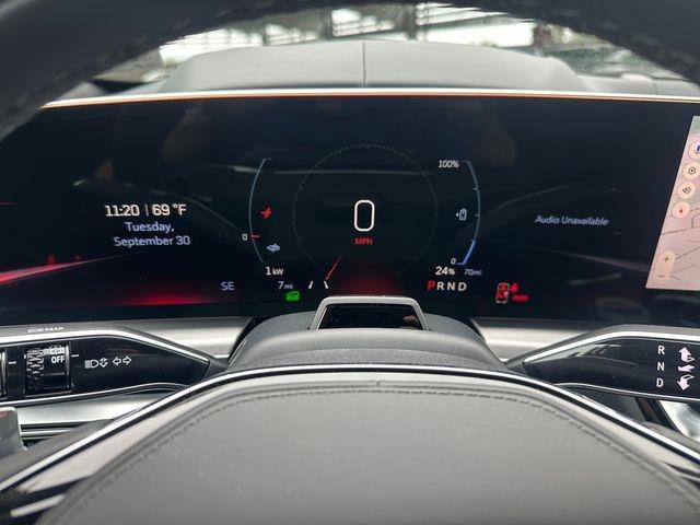New 2026 Cadillac Lyriq V AWD/4WD image 20