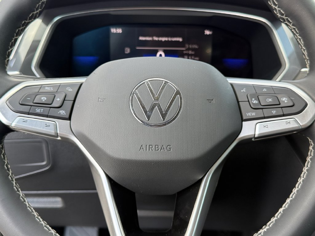 Used 2023 Volkswagen Tiguan SE FWD image 20