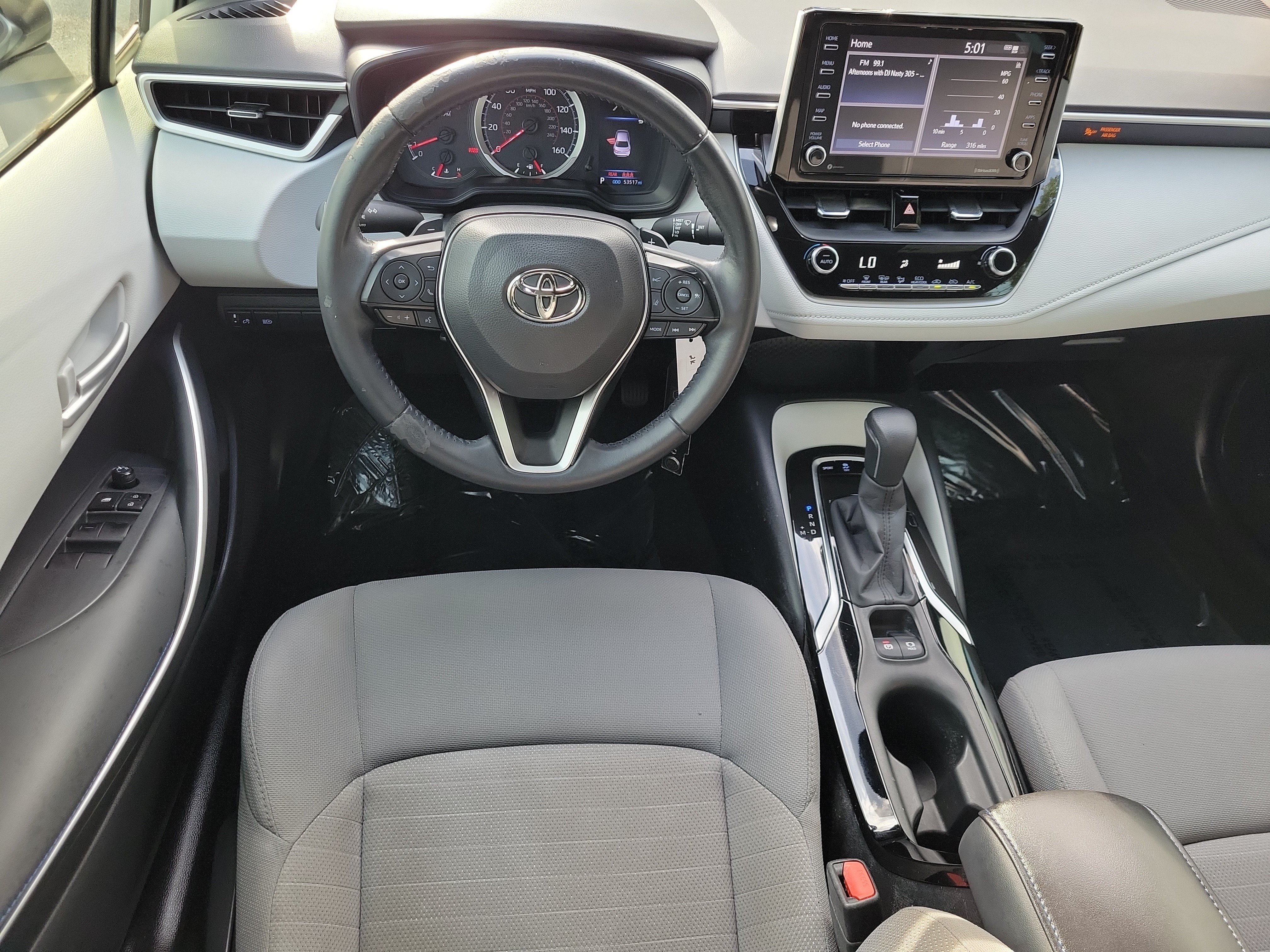 Used 2021 Toyota Corolla SE FWD image 6