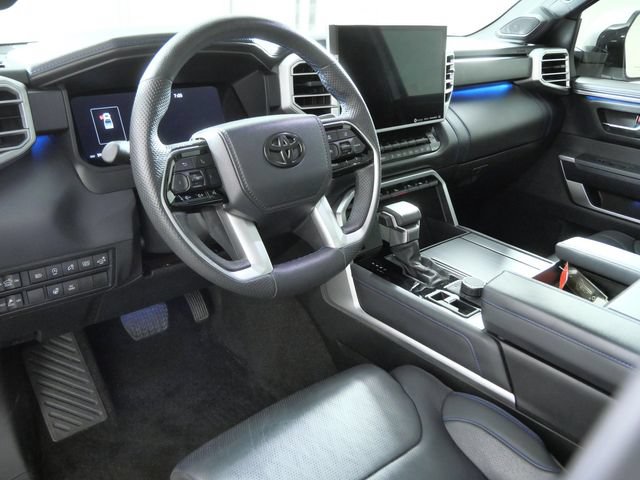 Used 2022 Toyota Tundra Platinum w/ Advanced Package AWD/4WD image 4