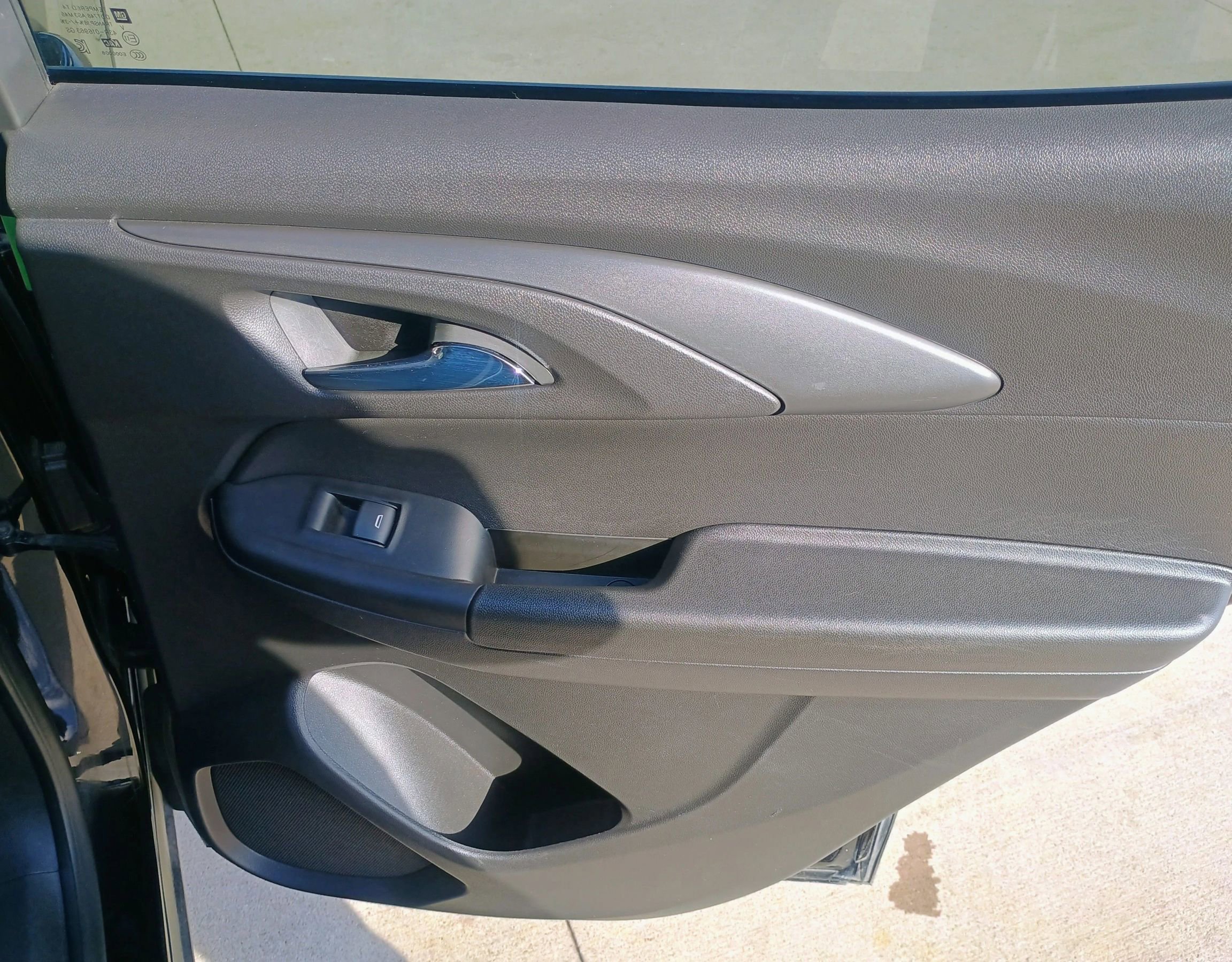 Used 2023 Chevrolet TrailBlazer LT w/ Convenience Package image 11