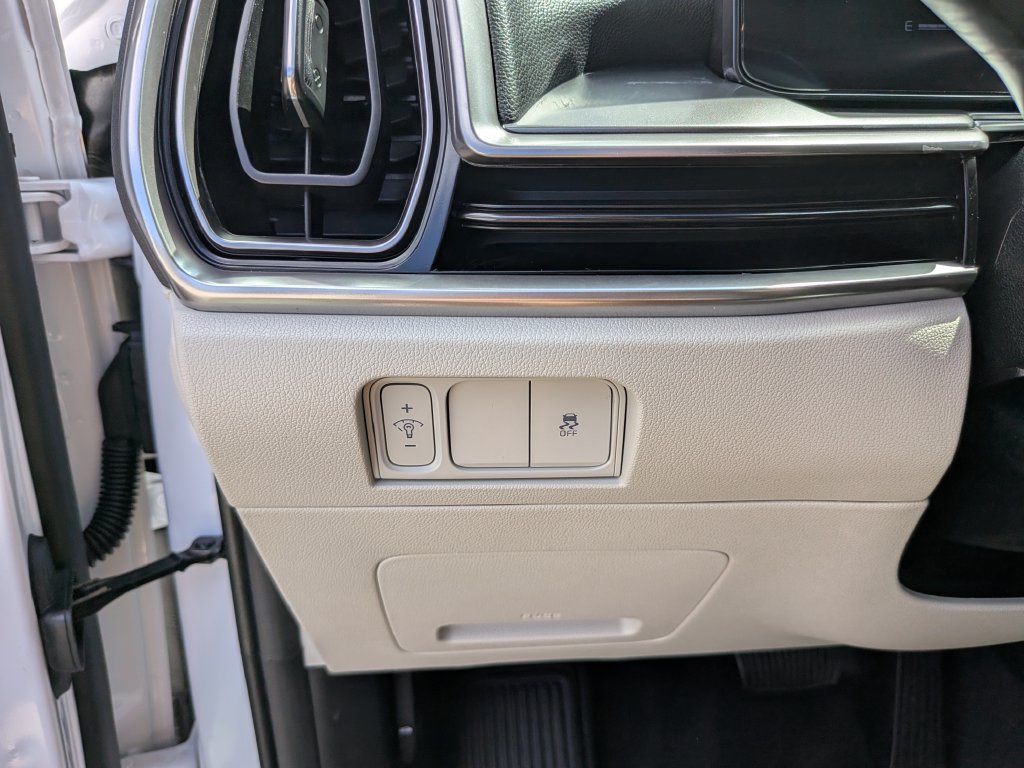 Certified 2026 Kia Sorento S FWD image 29