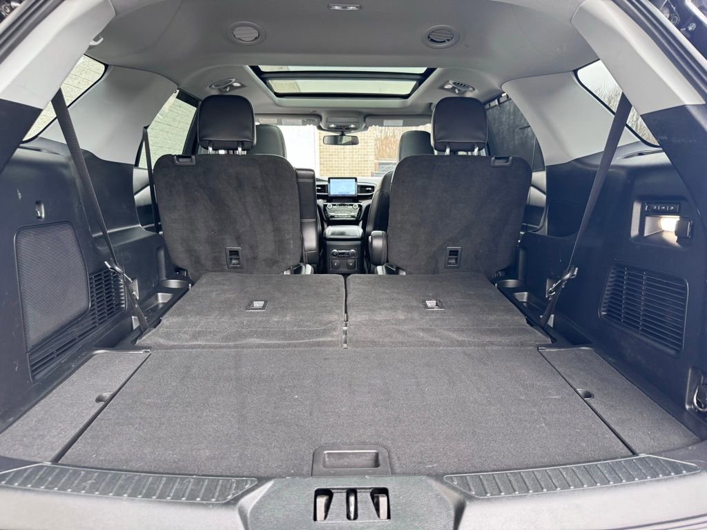 Certified 2022 Ford Explorer Limited w/ Equipment Group 301A image 45