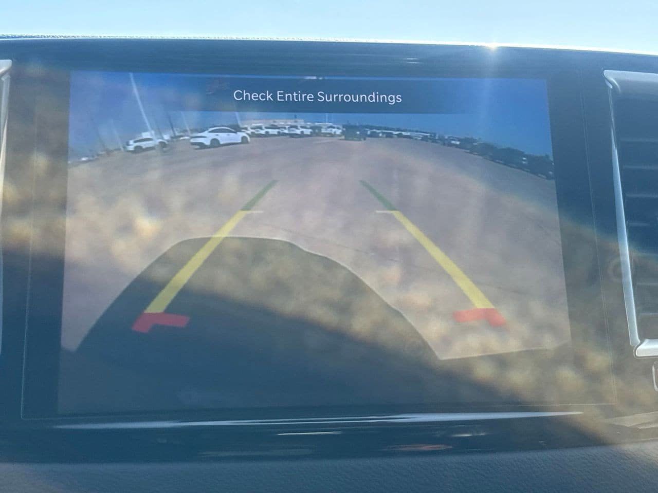 Used 2023 Chrysler Pacifica Touring-L FWD image 47