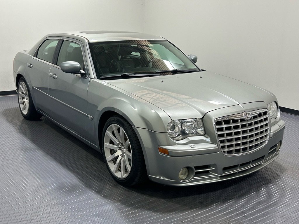 Used 2006 Chrysler 300 SRT8 image 4