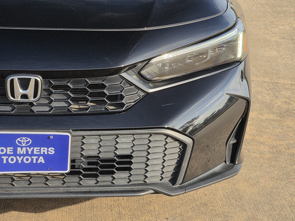 Used 2025 Honda Civic Sport image 4