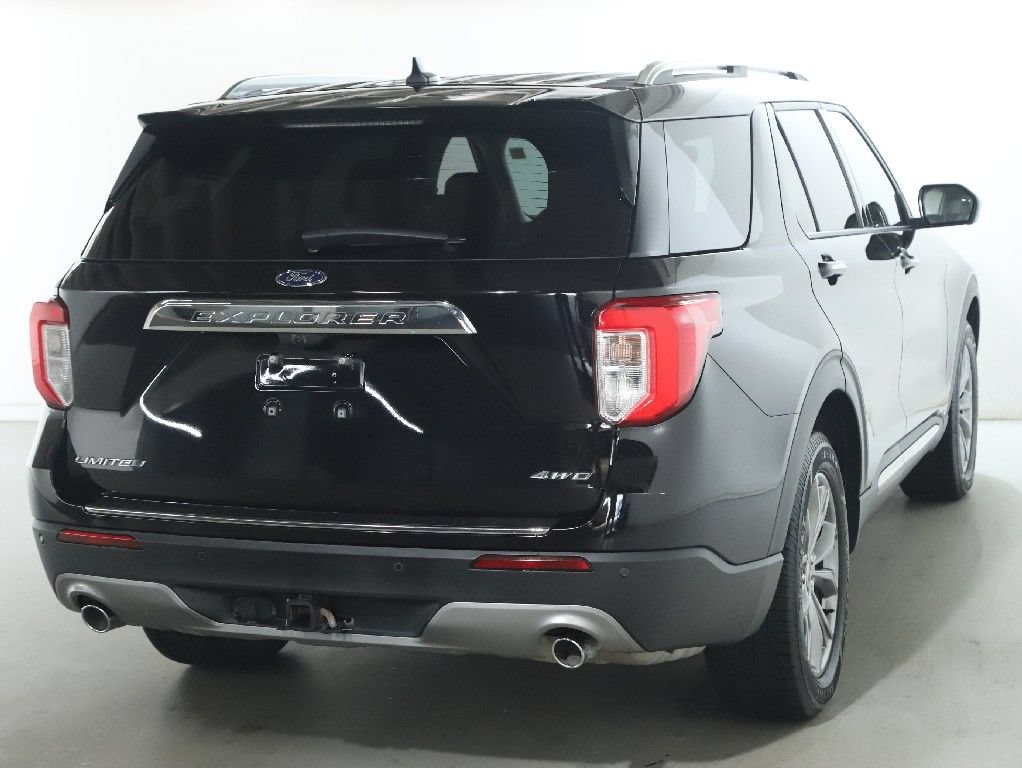 Used 2022 Ford Explorer Limited w/ Equipment Group 301A AWD/4WD image 48