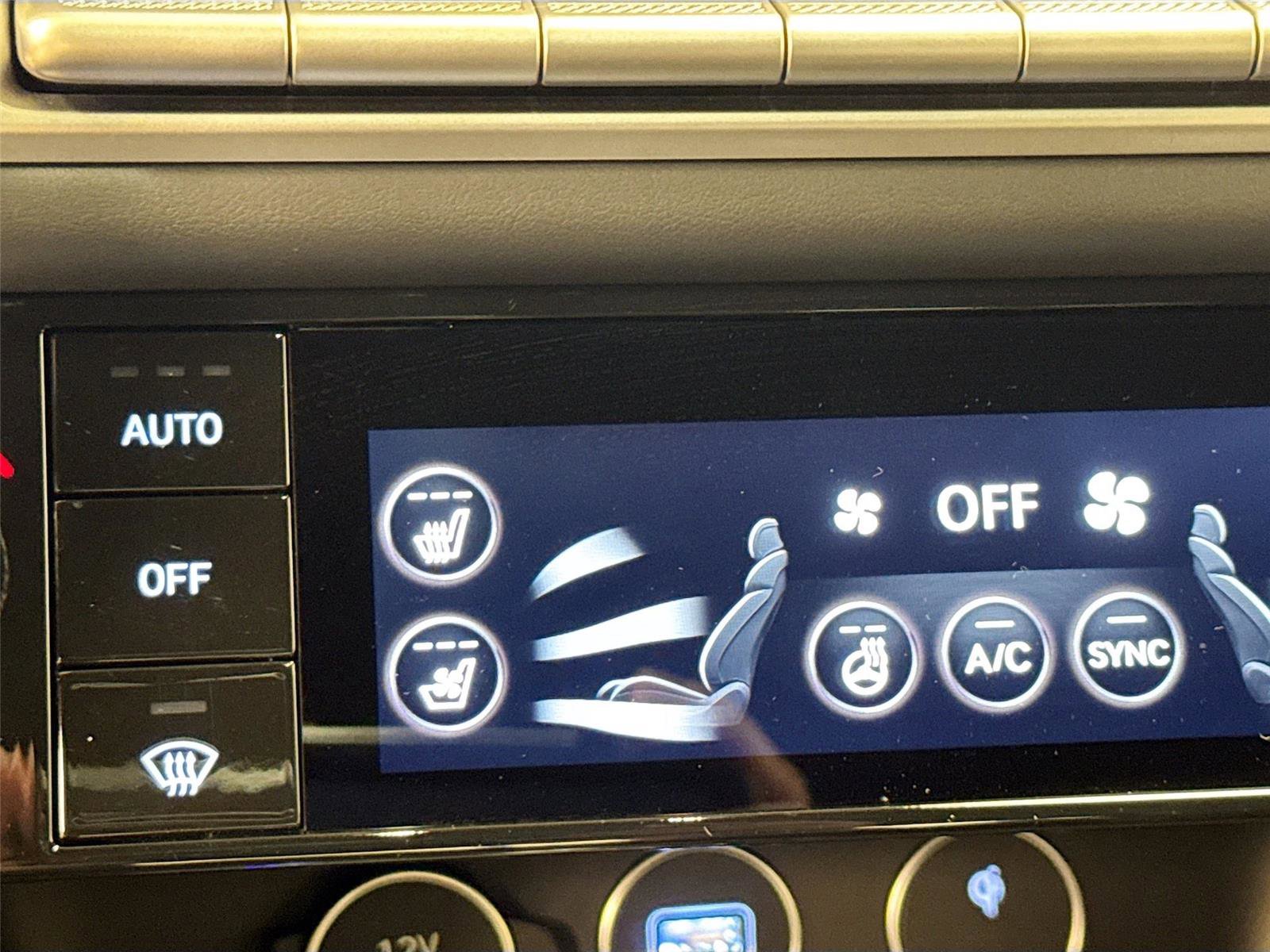 Used 2024 Genesis G70 3.3T Advanced w/ Sport Prestige Package image 21