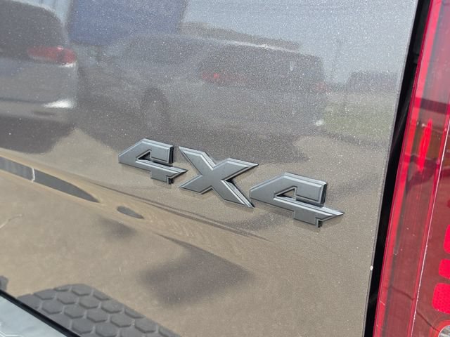 Used 2017 RAM 2500 Laramie w/ Sport Appearance Group AWD/4WD image 6