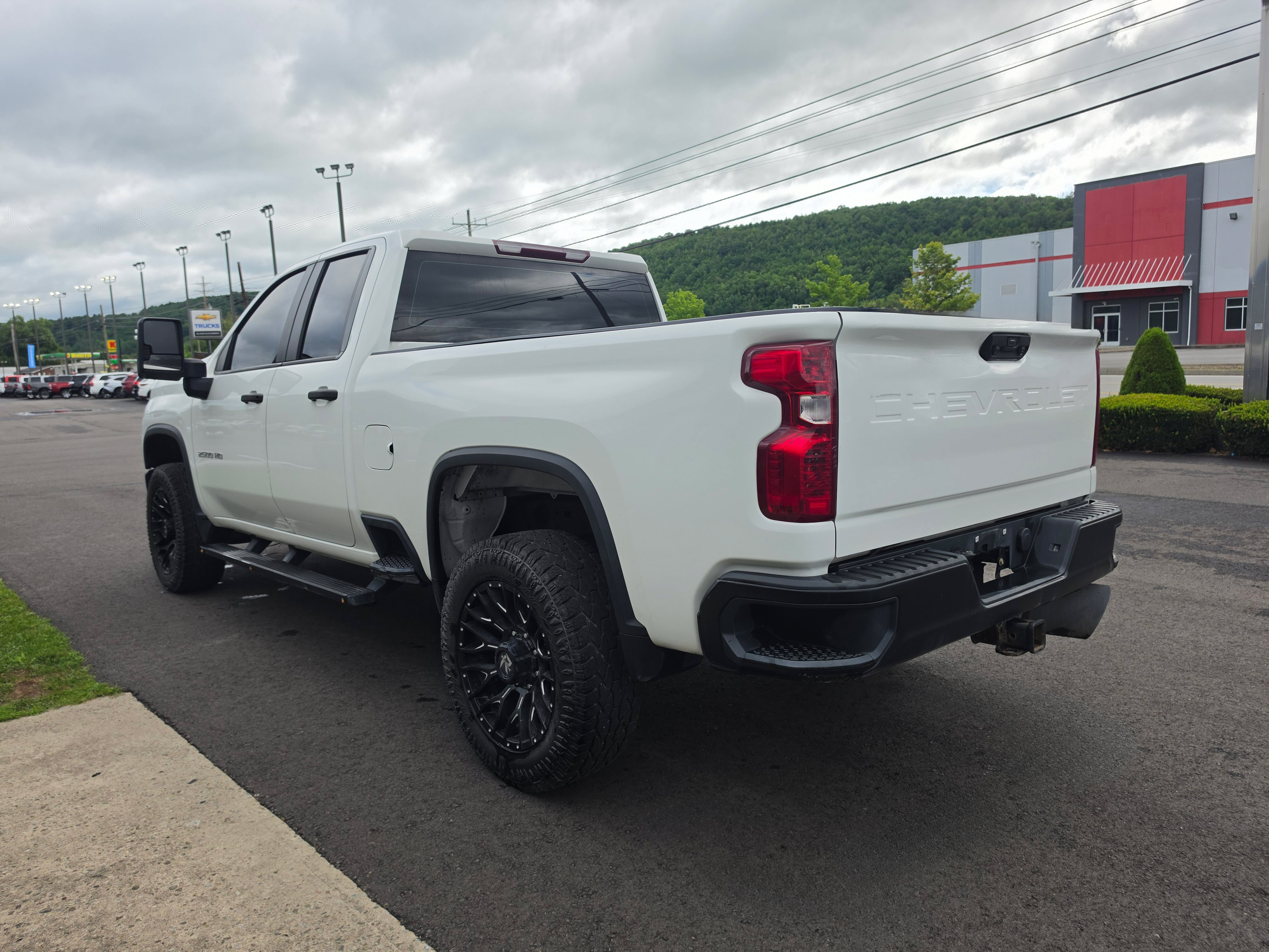 Used 2020 Chevrolet Silverado 2500 W/T w/ WT Fleet Convenience Package AWD/4WD image 5