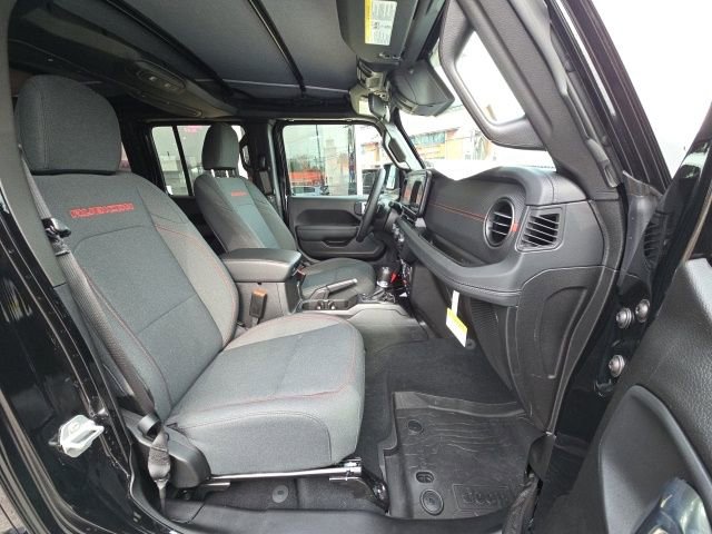 New 2026 Jeep Wrangler Unlimited Rubicon w/ Safety Group AWD/4WD image 34
