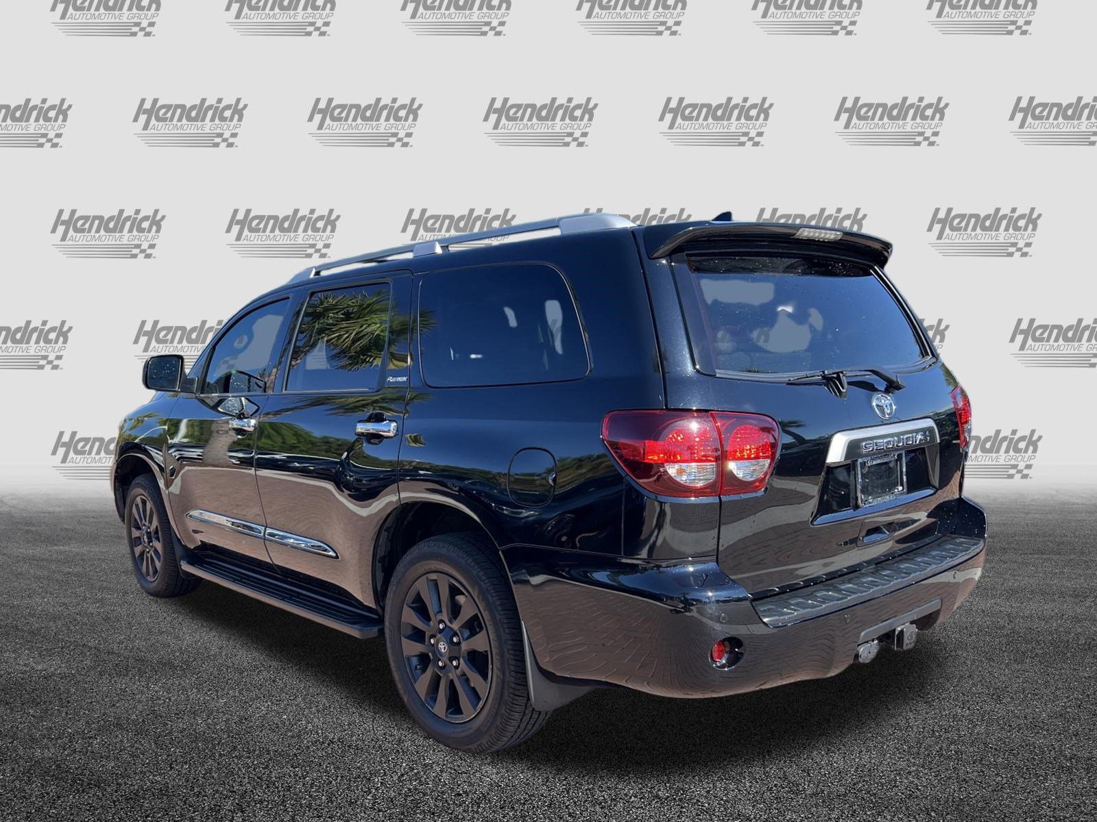 Used 2021 Toyota Sequoia Platinum AWD/4WD image 8